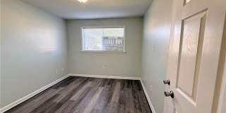 4722 SHALIMAR Drive Gallery 8