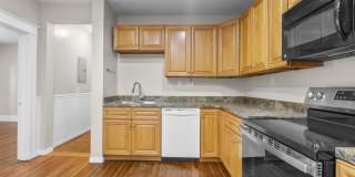 329 Broad Street unit: 2 Gallery 7