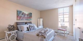 Latitude 40 Gallery 9