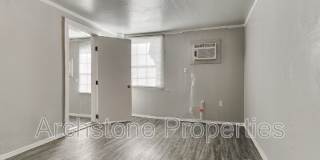 1233 North Grand Boulevard Gallery 28