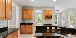 15436 SYMONDSBURY Way Gallery 11