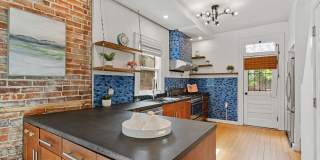 Available NOW! 3 Bedroom 1 Bath Home in Denver! Gallery 15