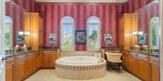 ***SEASONAL OR ANNUAL RENTAL***AQUALANE SHORES***STUNNING LUXURY RENTAL*** Gallery 26