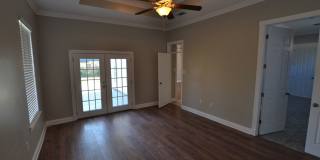 Zachary School District!  Newly remodeled 4 bedroom, 2.5 bath near downtown Zachary Gallery 17