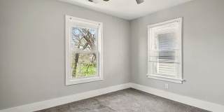831-833 Lilley Ave Gallery 3