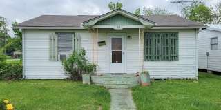 NICE 2 BEDROOM 1 BATH LEASE HOME IN ANGLETON, TEXAS Gallery 1