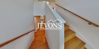 Luxury single-family home with inclusive water, sewer, and garbage Gallery 64