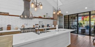 4402 E TURNEY Avenue Gallery 4