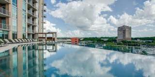 217 Barton Springs Rd Gallery 5