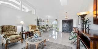1654 Farmington Circle Gallery 25
