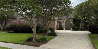 3 Bedrooms | 2 Bathrooms Custom home in desirable Springlake Subdivision Gallery 1