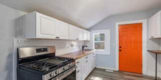 706 Alpine NW Gallery 6