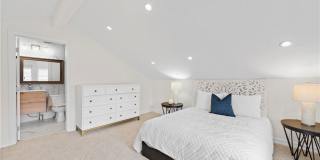 1729 Port Charles Place Gallery 20
