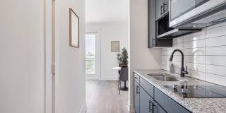 UNITi Montrose Gallery 9