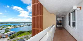 17940 GULF BOULEVARD Gallery 7