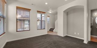 Beautiful 2 bdrm end unit with attach 2 car garage Gallery 9