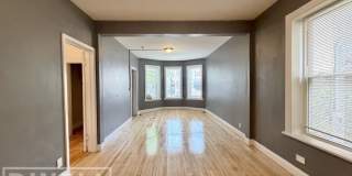 731 N Christiana Ave Gallery 1