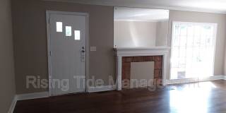 229 Pinewood Ave Gallery 5