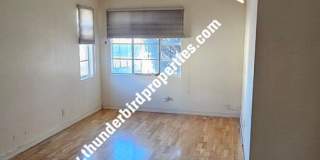 CNM/UNM Area Gallery 9