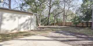 2093 Greenwood Drive Gallery 24