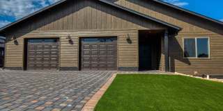 4870 Mountain Hollow Loop Gallery 1