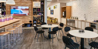 Selene At Southline Gallery 18