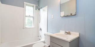 Nice 2 Bed 1 Bath Single Family Home! Gallery 10