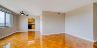 8600 Apartments Gallery 5