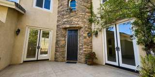 Spacious 5 (or 6) Bedroom House with attached ADU in Winchester for Rent Gallery 4