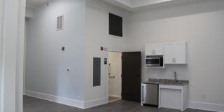 114 W COURT Street unit: 102 Gallery 1