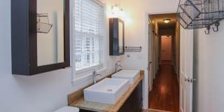 1207 Pine Avenue Gallery 38