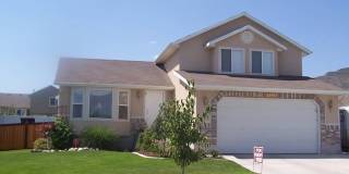 Riverton 4 Bedroom Home! Gallery 1