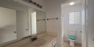 Lancaster 3 Bedroom + 3 Bathroom Lancaster 3 Bedroom + 3 Bathroom Gallery 17