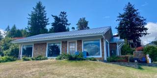 Term Rental in Town with Harbor View Gallery 1