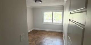 211 CROWN OAKS WAY Gallery 27