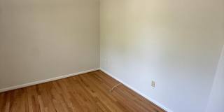 911 LAKE FRONT Drive Gallery 9