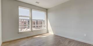 Hamburg Street Gallery 13