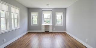 3 Bed | 1 Bath | Mid Town | $1400 Gallery 23