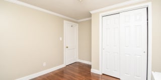 7 Hilltop Gallery 12