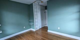 306 N LOCUST Street Gallery 24