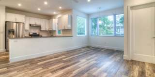 UT PRE-LEASE: Constructed August 2018, Luxury North Campus 3 bed / 3 bath home Gallery 5