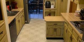 *** AVAILABLE AUGUST 2027 *** 3 Bedroom - 2 Bath Home (Great for a large group!) Gallery 7