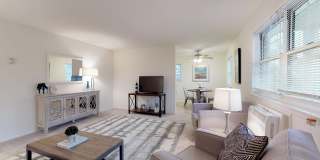 Whitehall Apartments Gallery 4