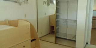 Large partly furnished house in Pearl City - PET FRIENDLY! Gallery 22