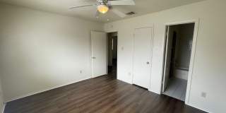 7603 Woodstone Cove - B Gallery 12