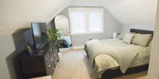 Tucked away, conveniently located, home for rent! Gallery 11