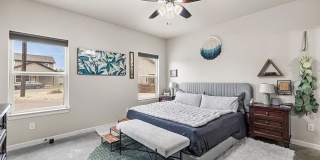 FOR LEASE!! Gallery 15