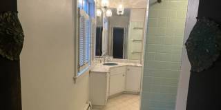 One Block to the Diag! Charming Home with Private Courtyard + Parking One Block to the Diag! Charming Home with Private Courtyard + Parking Gallery 21