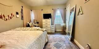 Where Charm, Cozy, and Tech Terrace Collide | Fully Furnished & Pre-Leasing For 8/1 Gallery 14