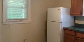 Spacious 3BR/2BA Home off of Taylor Blvd Gallery 17